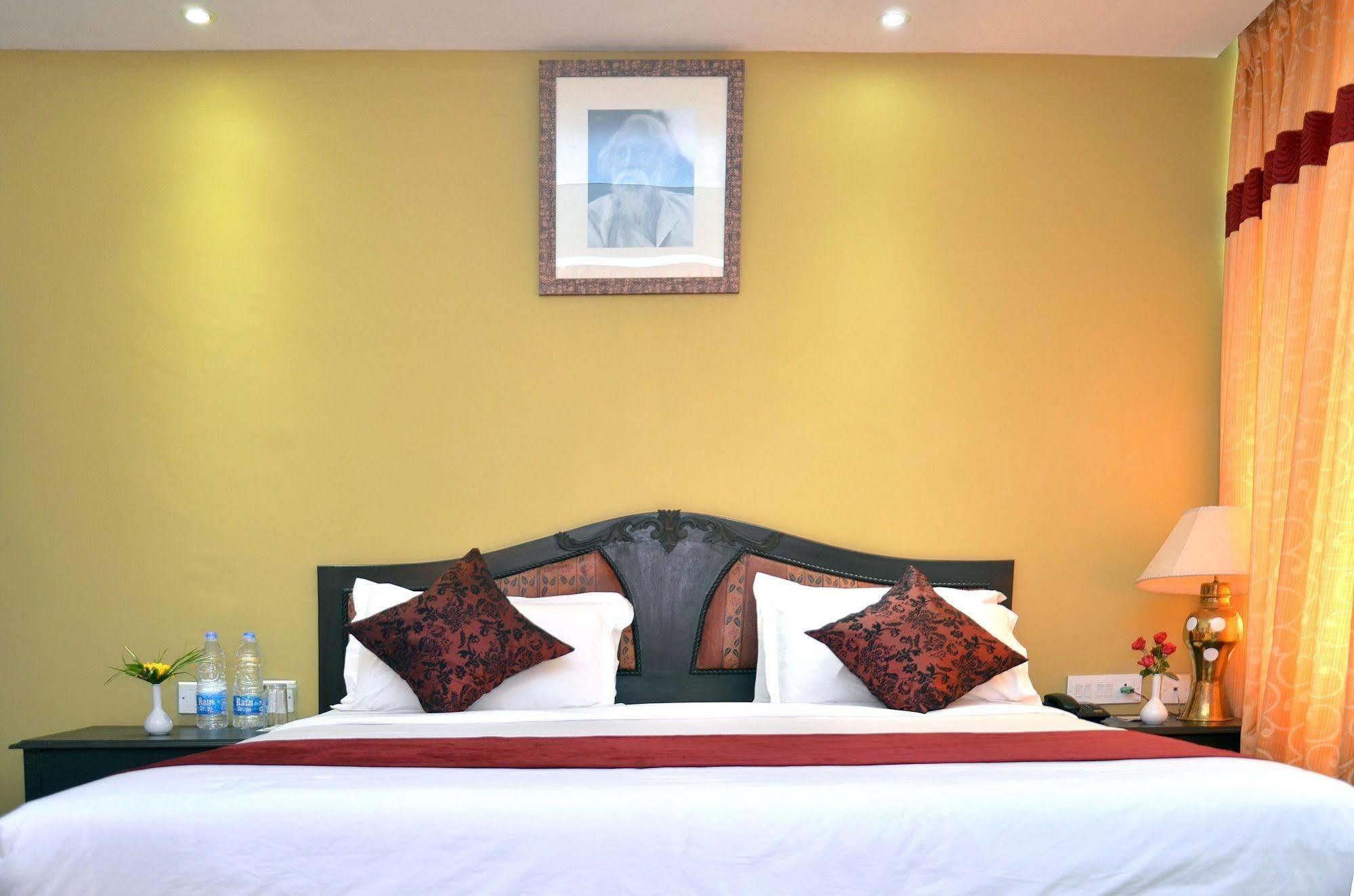 Regenta Camellia Resort And Spa Bolpur Luaran gambar